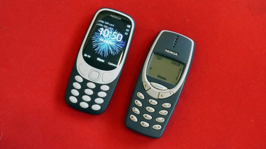 nokia 3210 mobile phone